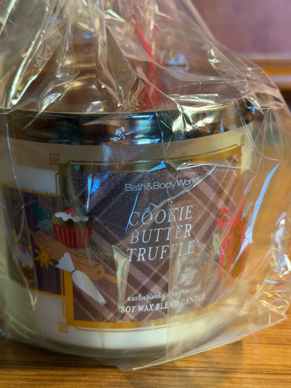 NEW Cookie Butter Truffle 3-Wick Candle 25-45 burn hours 14 oz Bath & Body Works - Picture 2 of 6